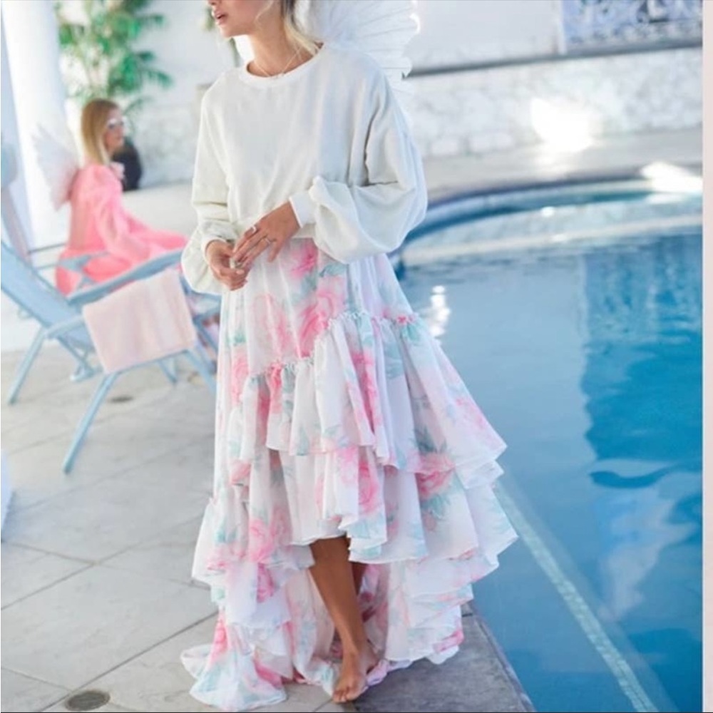 Selkie Peony Gown - Picture 4 of 10